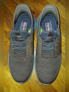 Skechers Men's Brown Knit Slip-On Lace-Up Sneakers
